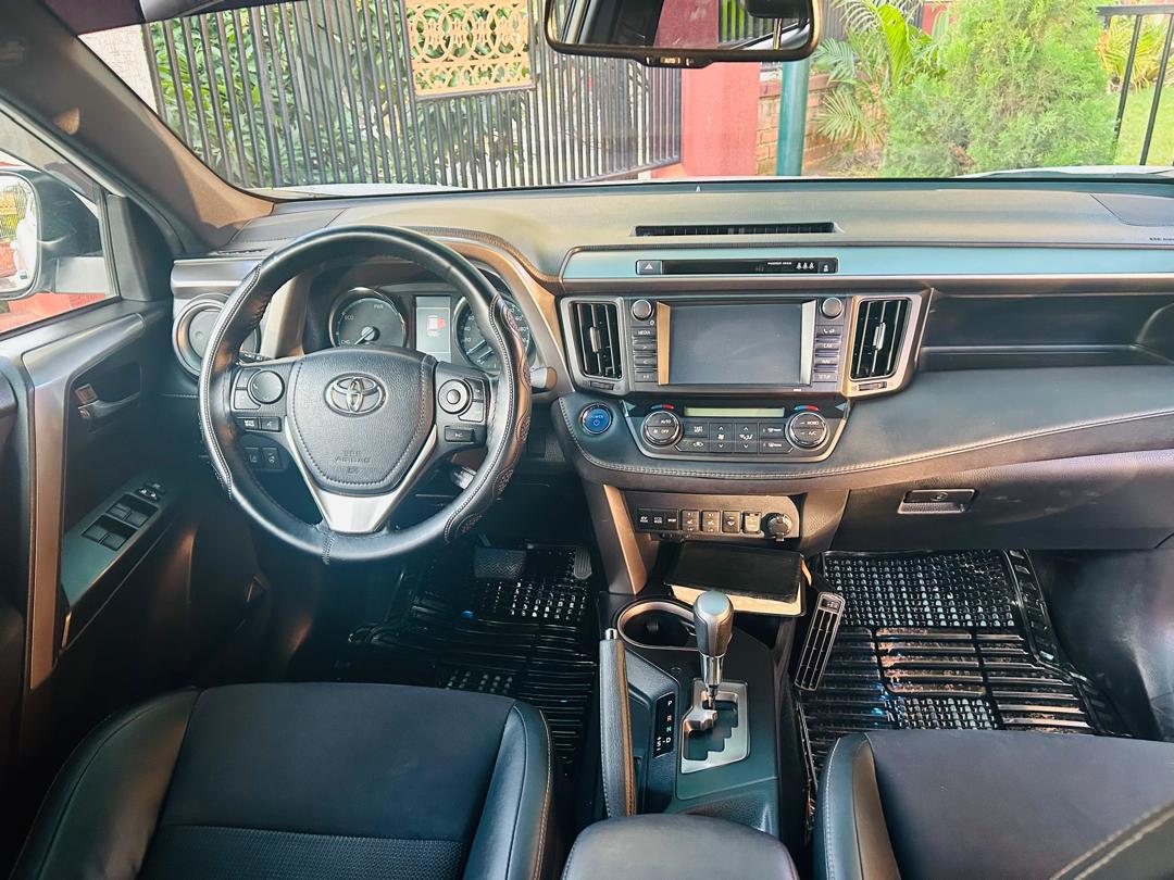 BERE 344: TOYOTA Rava 4 in good condition  is available for sale #+250780675812