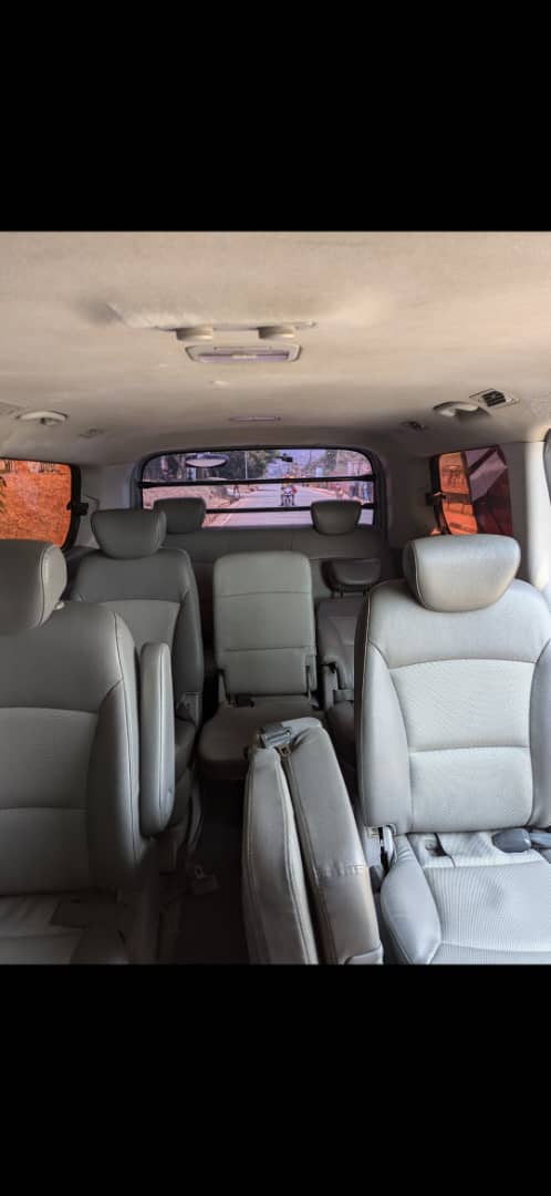 BERE 364: starex Hyundai in good condition  is available for sale #+250780675812