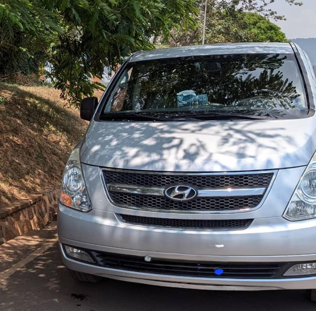 BERE 364: starex Hyundai in good condition  is available for sale #+250780675812