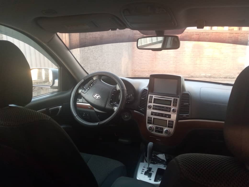 BERE7:  very nice Hyundai  is available for sale #+250780675812