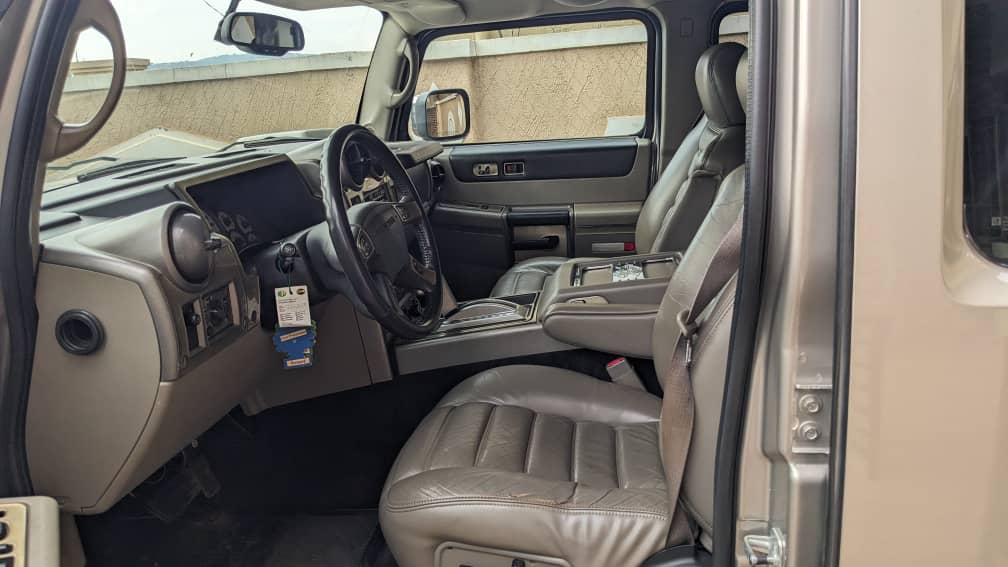 BERE 153 : HUMMER IS AVAILABLE FOR SALE #0780675812