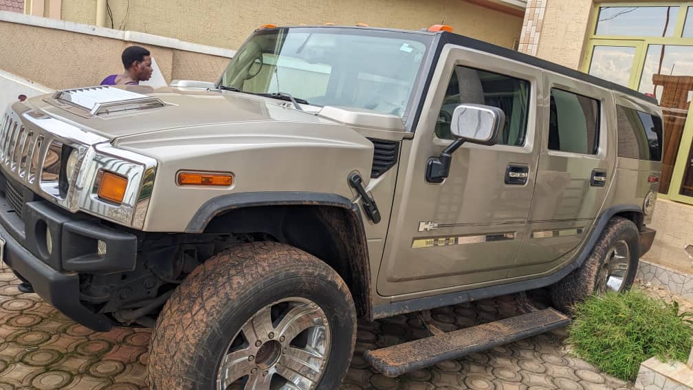 BERE 153 : HUMMER IS AVAILABLE FOR SALE #0780675812