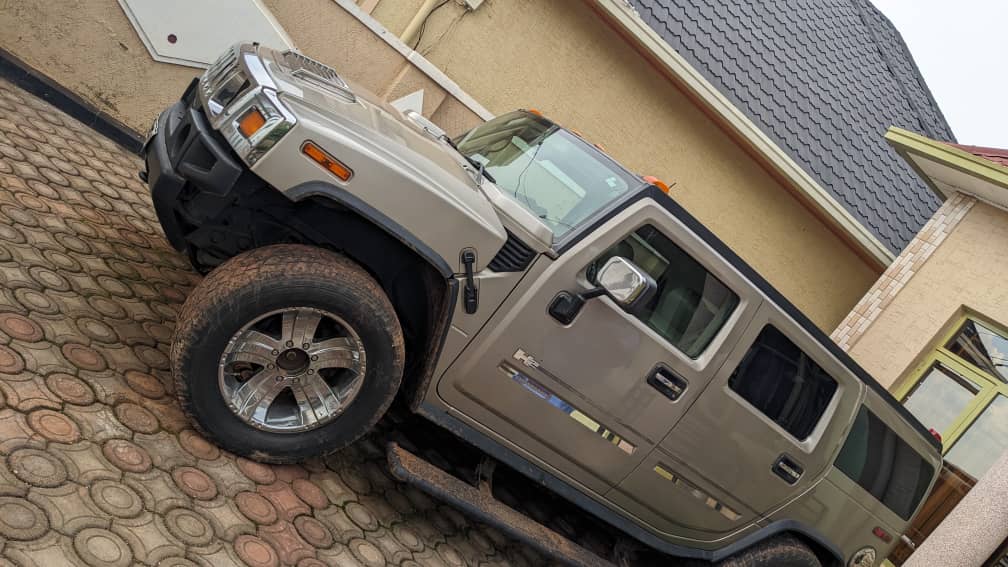 BERE 153 : HUMMER IS AVAILABLE FOR SALE #0780675812