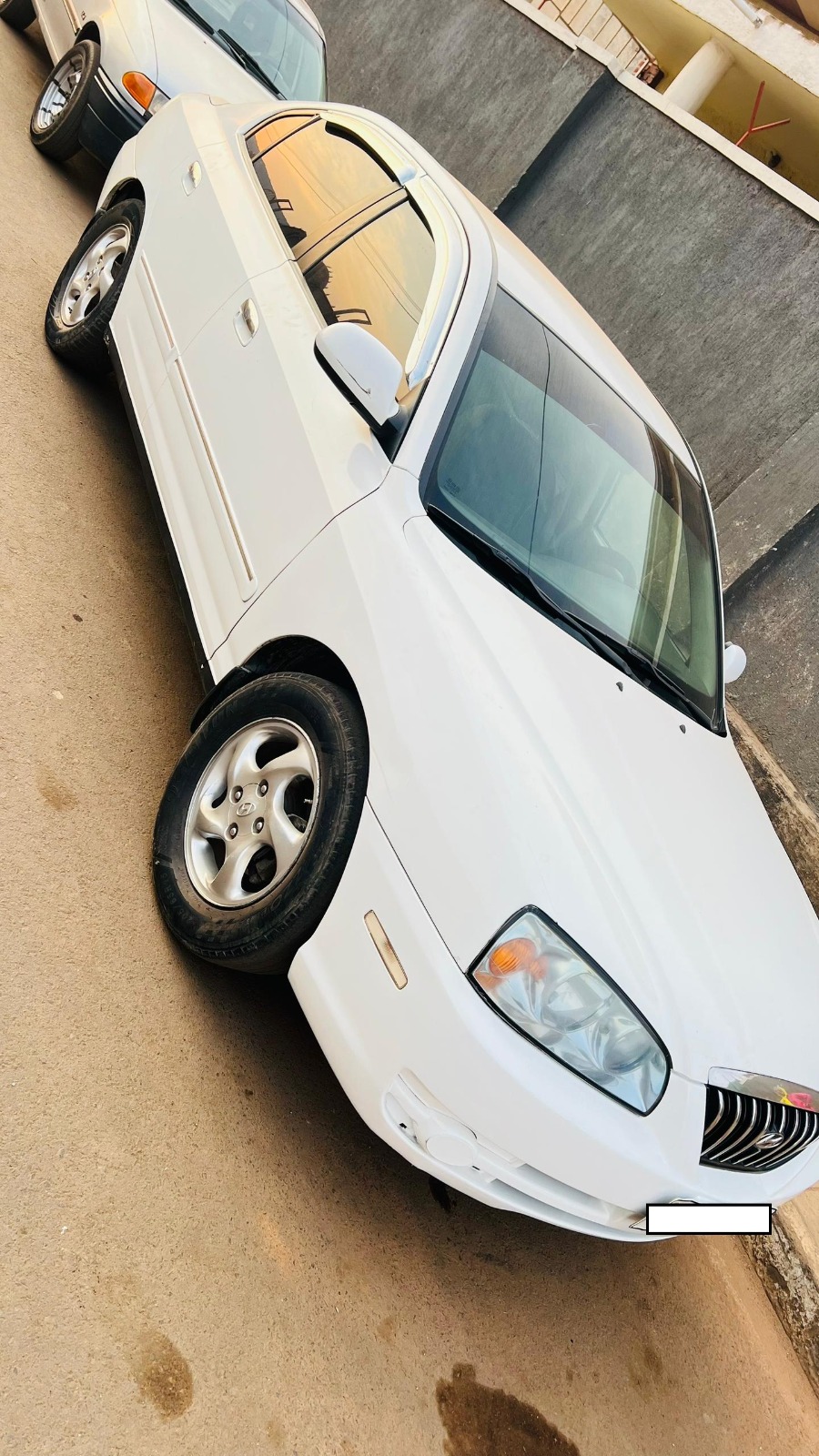 BERE 371 CM: Hyundai avante in good condition  is available for sale #+250780675812