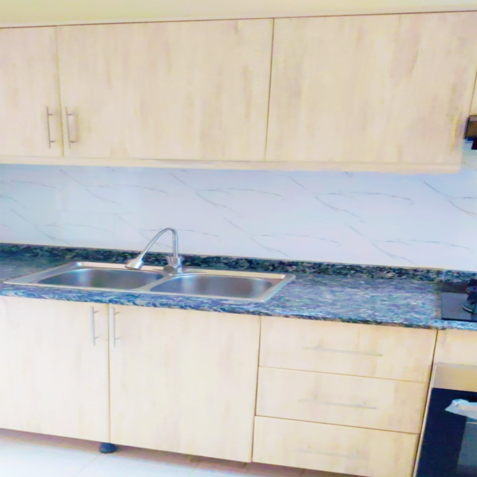 BERE 107 MEB: Gacuriro HOUSE available for rent AT GOOD PRICE #+250780675812