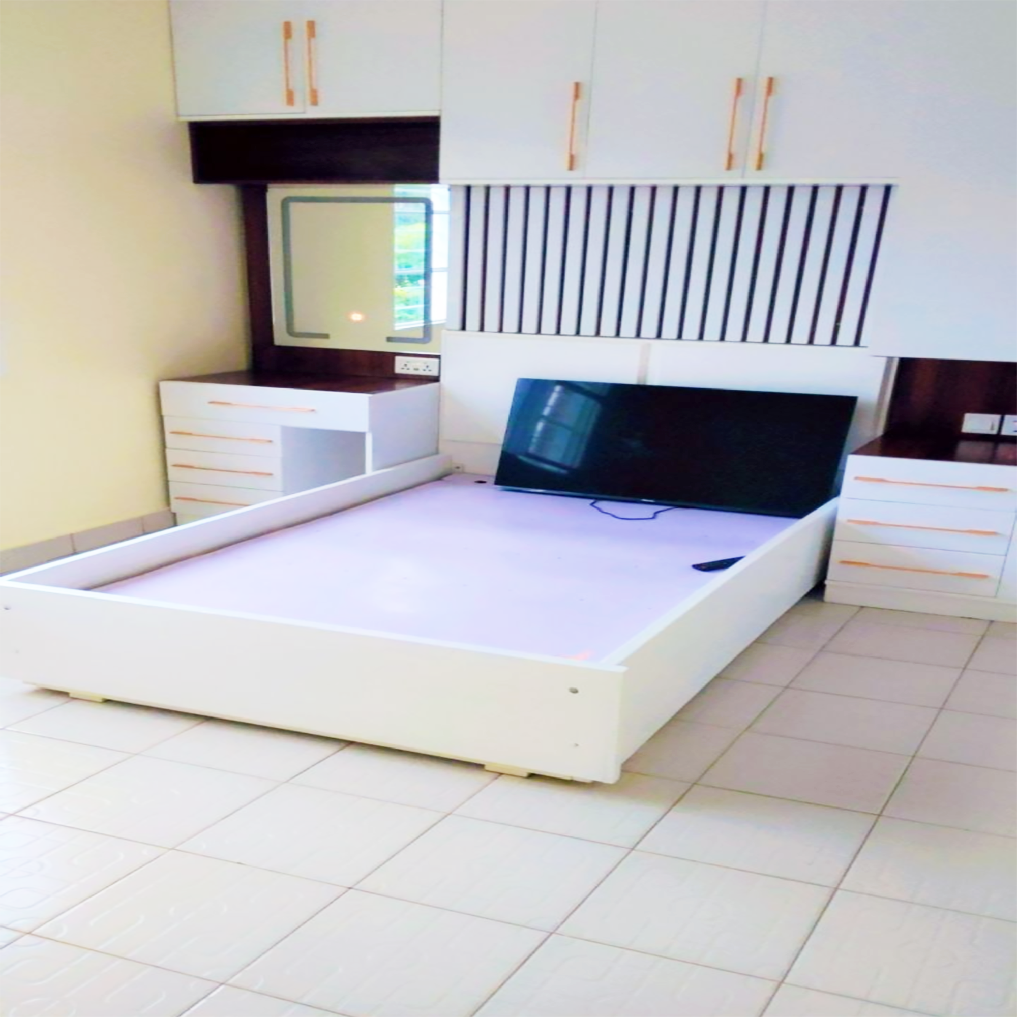 BERE 107 MEB: Gacuriro HOUSE available for rent AT GOOD PRICE #+250780675812