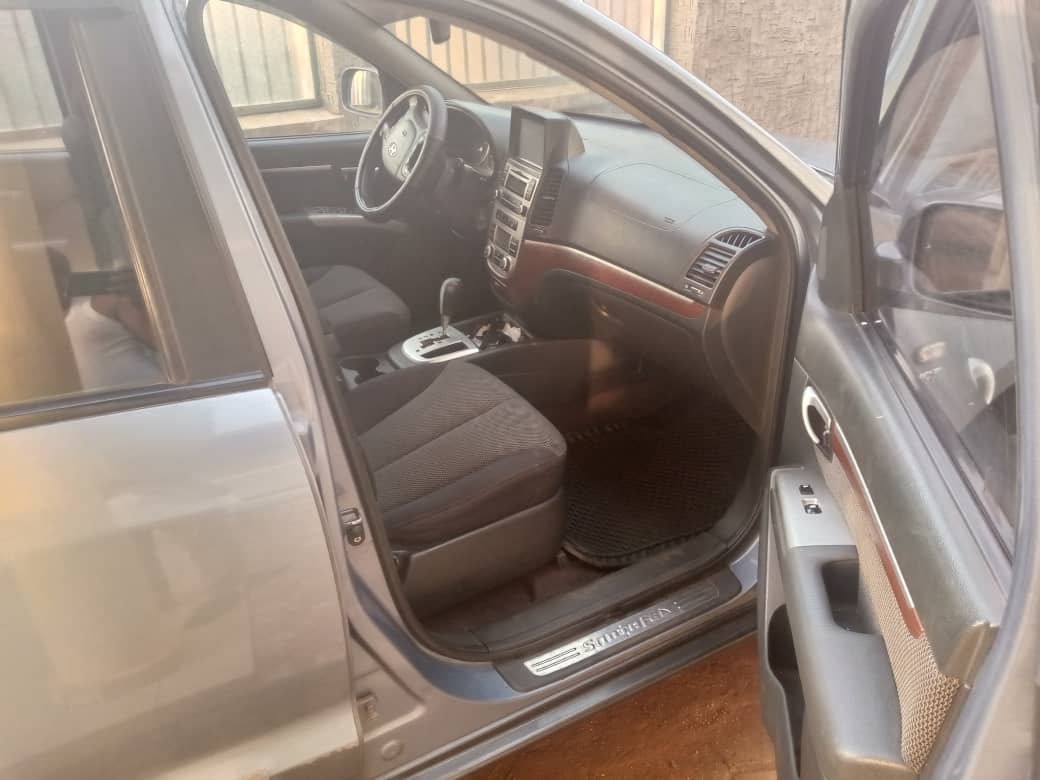 BERE7:  very nice Hyundai  is available for sale #+250780675812