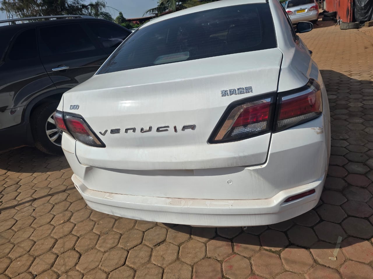 BERE 006 :VENUCIA.D60 in good condition is available for sale #+250780675812