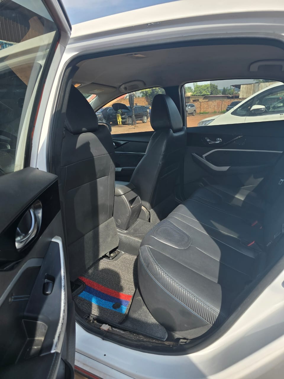 BERE 006 :VENUCIA.D60 in good condition is available for sale #+250780675812