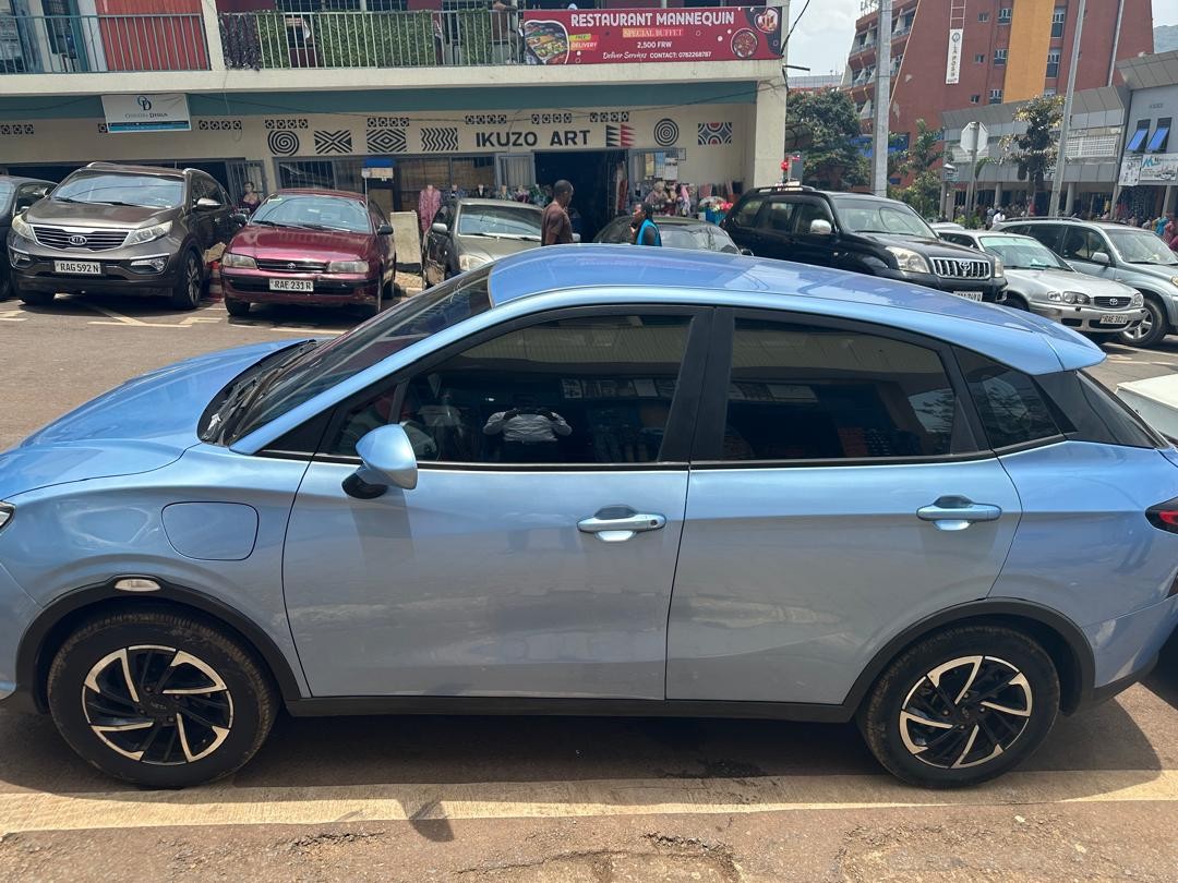 BERE 007 :NETA V in good condition is available for sale #+250780675812