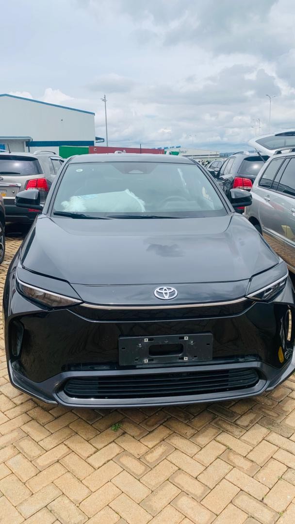BERE 009 : 2023 TOYOTA BZ4x in good condition is available for sale #+250780675812