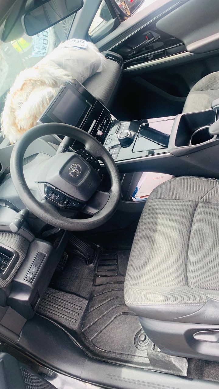 BERE 009 : 2023 TOYOTA BZ4x in good condition is available for sale #+250780675812