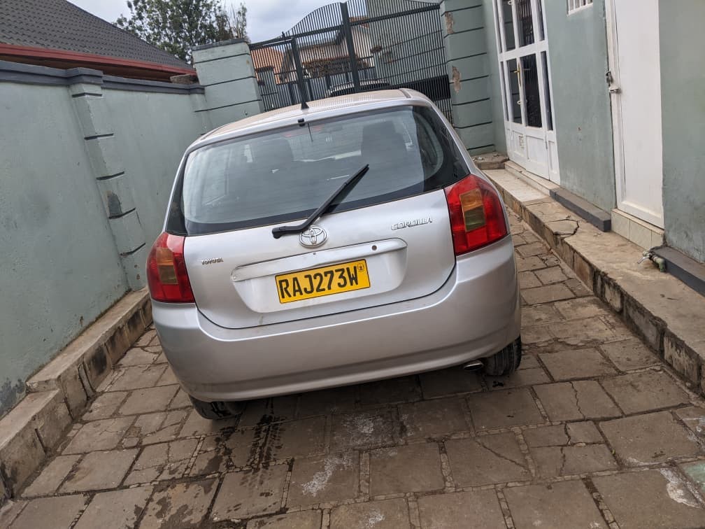 BERE 011 : 2003 TOYOTA HATCHBACK in good condition is available for sale #+250780675812